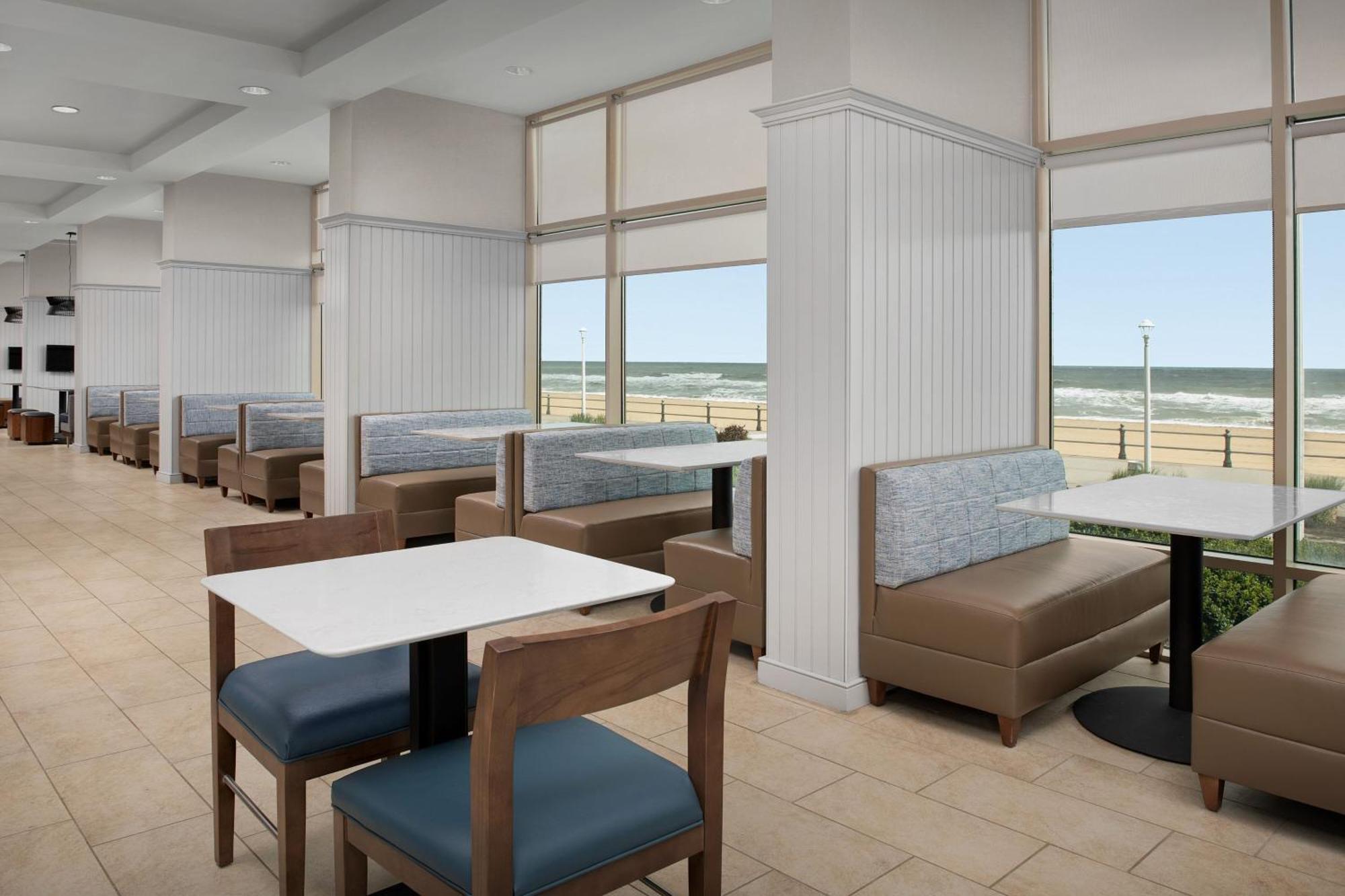 Courtyard Virginia Beach Oceanfront / North 37Th Street Exterior photo