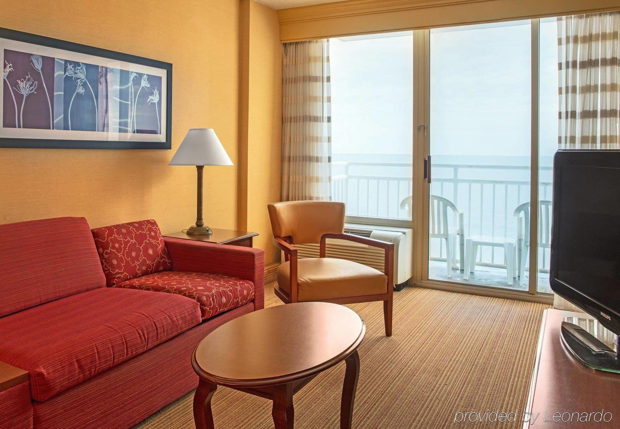 Courtyard Virginia Beach Oceanfront / North 37Th Street Exterior photo